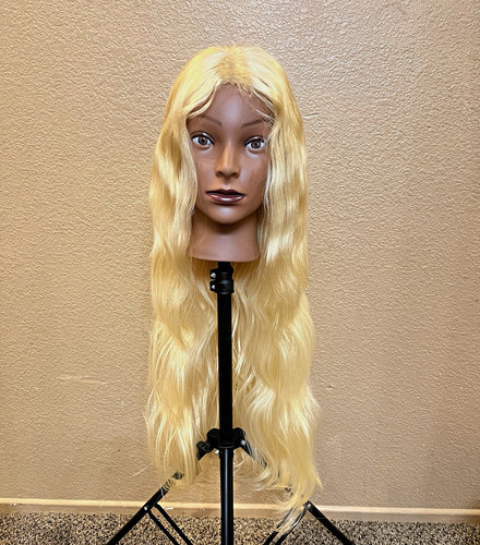 New blonde wavy lace - wavy,