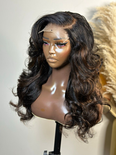 Long body wave lace - body, front
